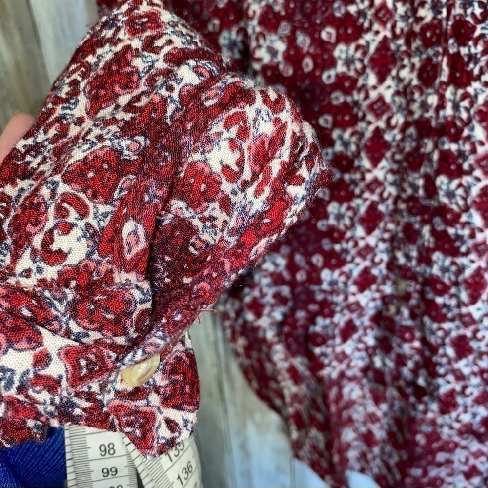 Hollister Red Floral High Low Blouse - Picture 5 of 5